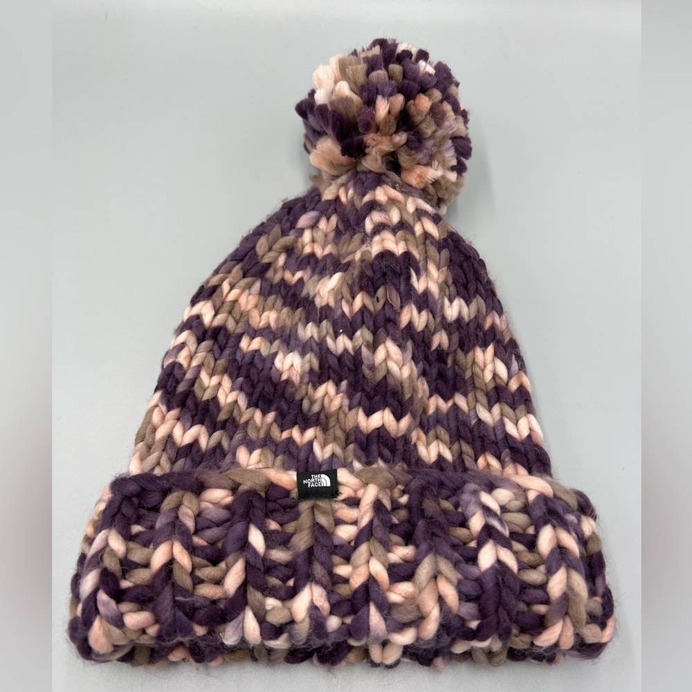 North Face Hand Knit Nanny Beanie, Pom Winter Hat/Cap. Women’s OSFM